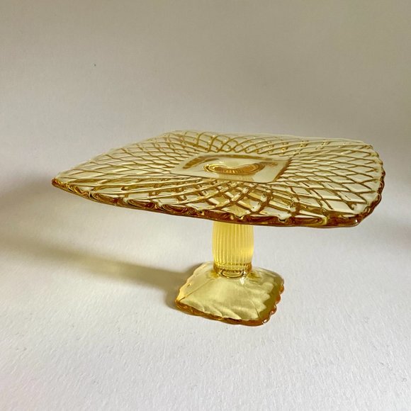 Vintage LE Smith Yellow Depression Glass Pedestal Cake Stand | Rare | 9.5" - Picture 2 of 14